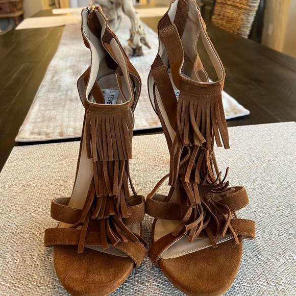 Steve Madden Fringe Suede Leather Heels sz 9.5 - Picture 4 of 10